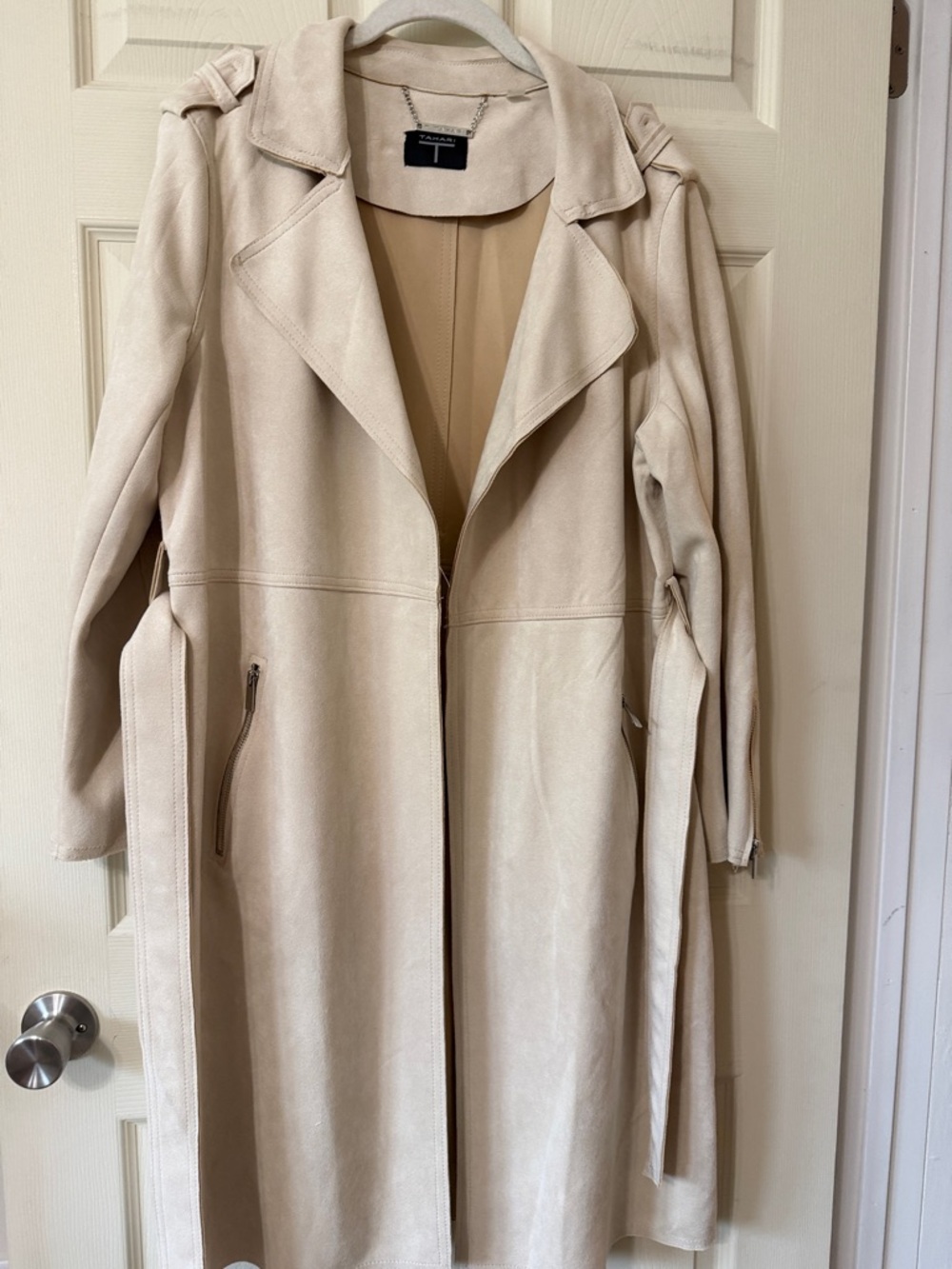T Tahari Cream Trench Coat with Self-Tie Belt